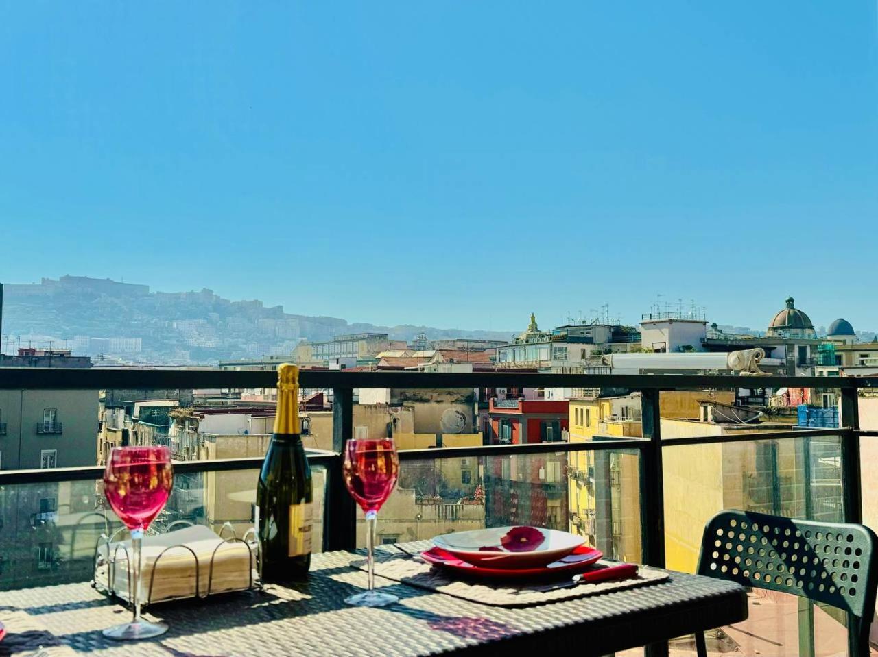 Appartement I tre Castelli à Naples Extérieur photo